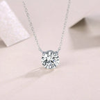 Time Chain – Fashionable Light Luxury Moissanite S925 Silver-Plated Platinum Pendant Necklace NP Collection