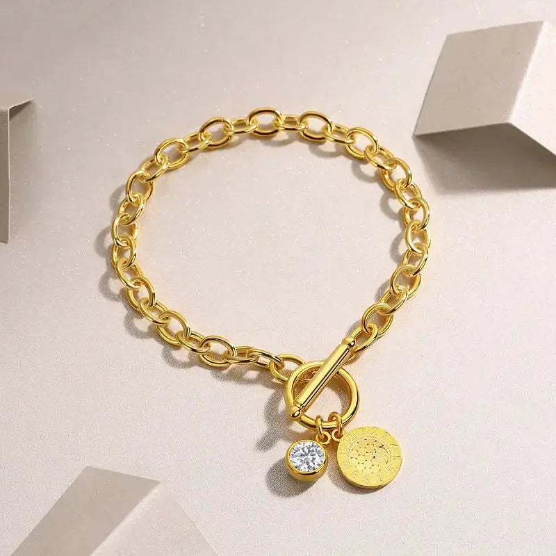 Set With Top-quality Moissanite, This Luxurious And Fashionable Light Luxury Trend Jewelry Silver Bracelet Is S925 Silver-plated With Gold NP Collection