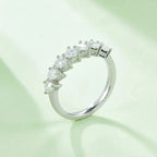 A Luxurious And Fashionable Light Luxury Jewelry Silver Ring Set With Top-quality Moissanite, S925 Silver Plated With Platinum NP Collection