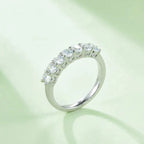 A Luxurious And Fashionable Light Luxury Jewelry Silver Ring Set With Top-quality Moissanite, S925 Silver Plated With Platinum NP Collection