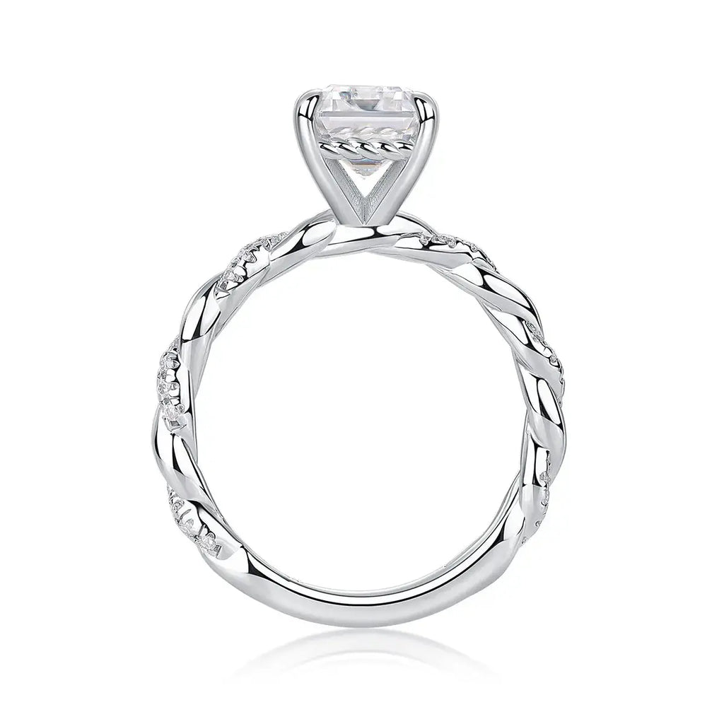 1Chasing Light - A Fashionable Diamond Jewelry Piece Set With Moissanite S925 Sterling Silver And Platinum-plated Diamond Ring Prohibit TikTok sales NP Collection
