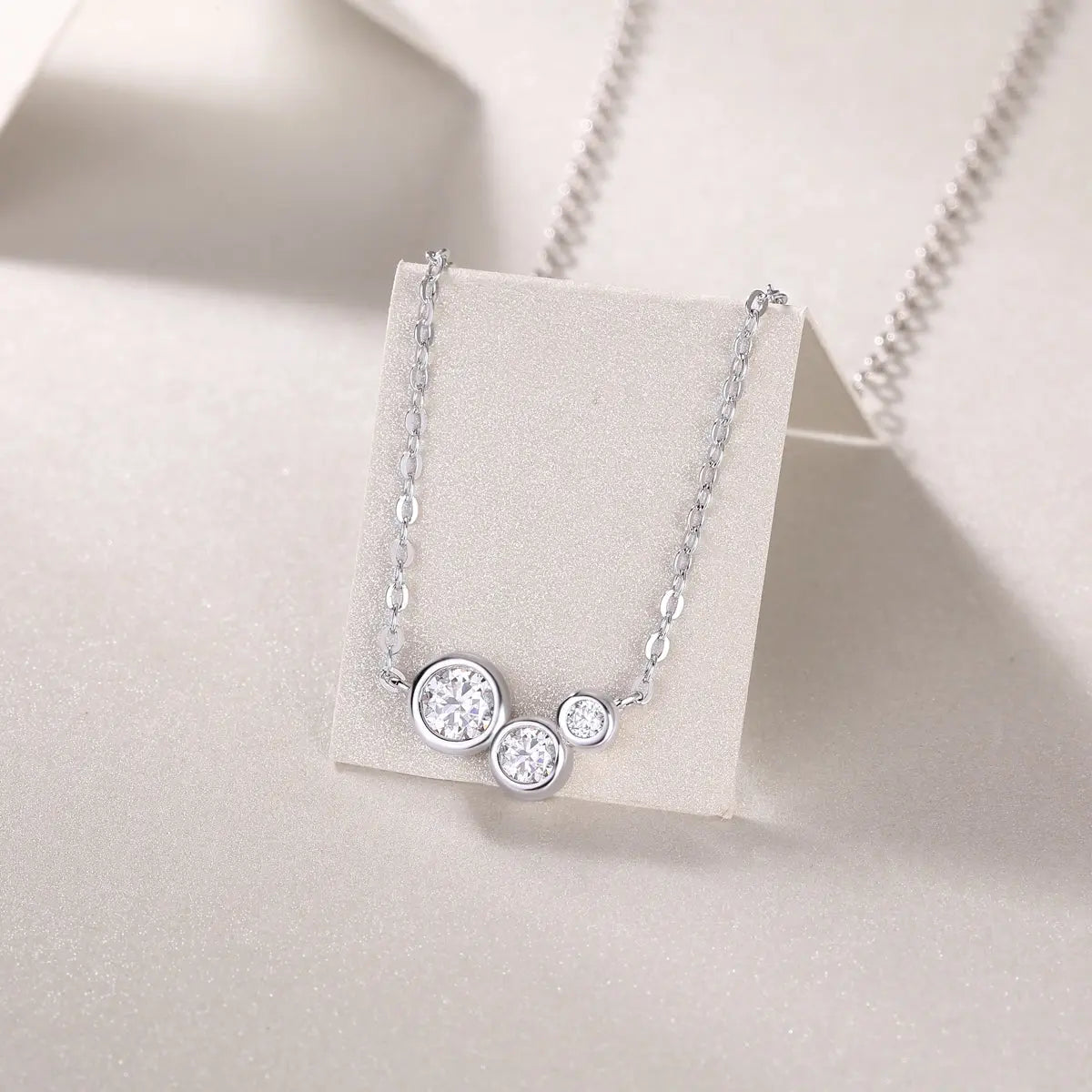 White Dew - Diamond Pendant with Moissanite S925 Sterling Silver 