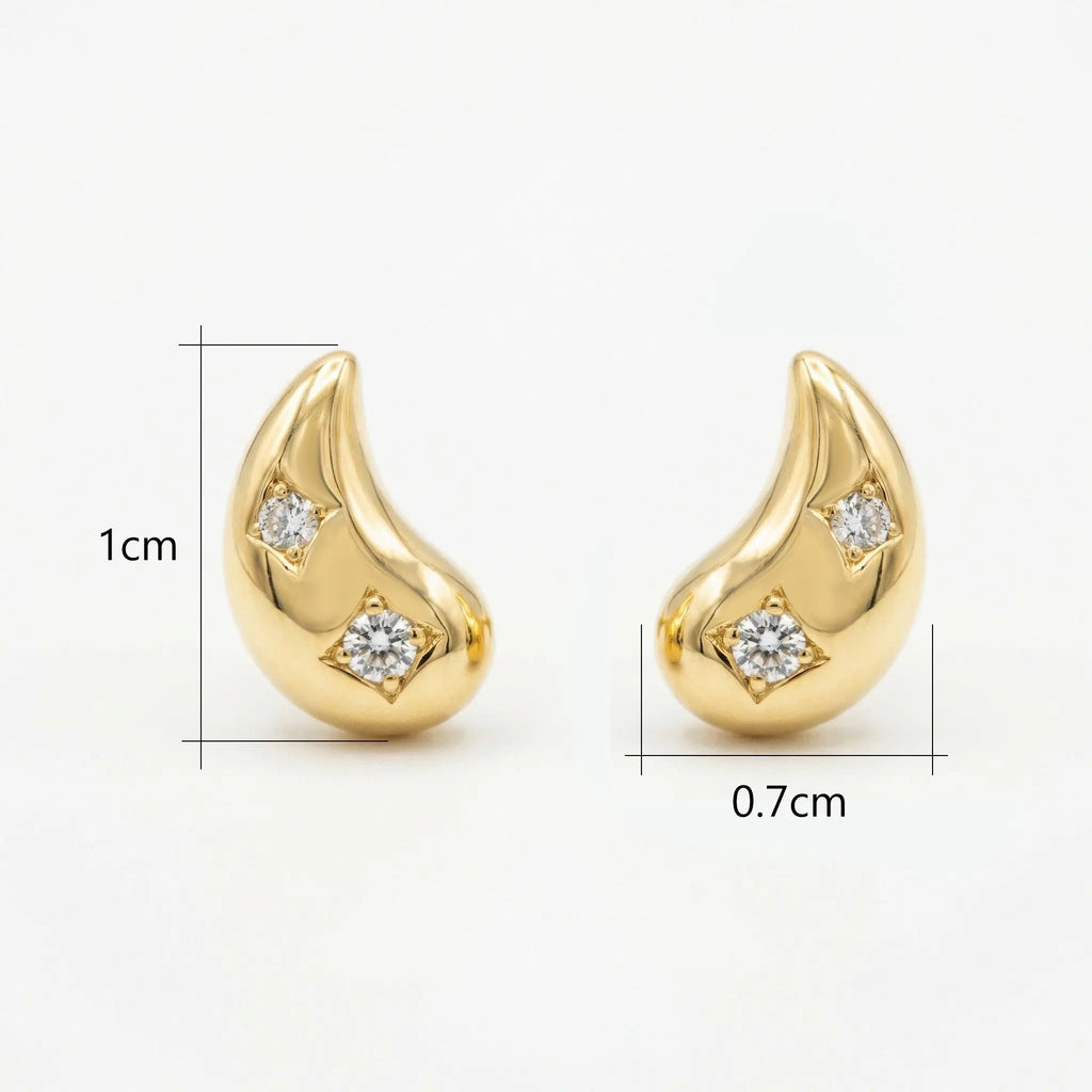 925 Sterling Silver Elegant Tear-Drop Studs Featuring Star-Set Sparkling CZs
