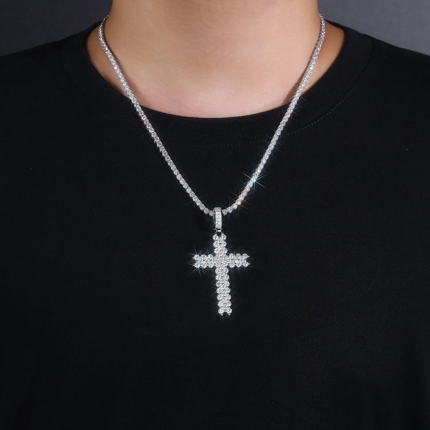 Holy Light - A Fashionable And Trendy Necklace Pendant Set With Top-quality Moissanite S925 And Silver Plated With Platinum Can Be Tested With A Diamond Pen NP Collection