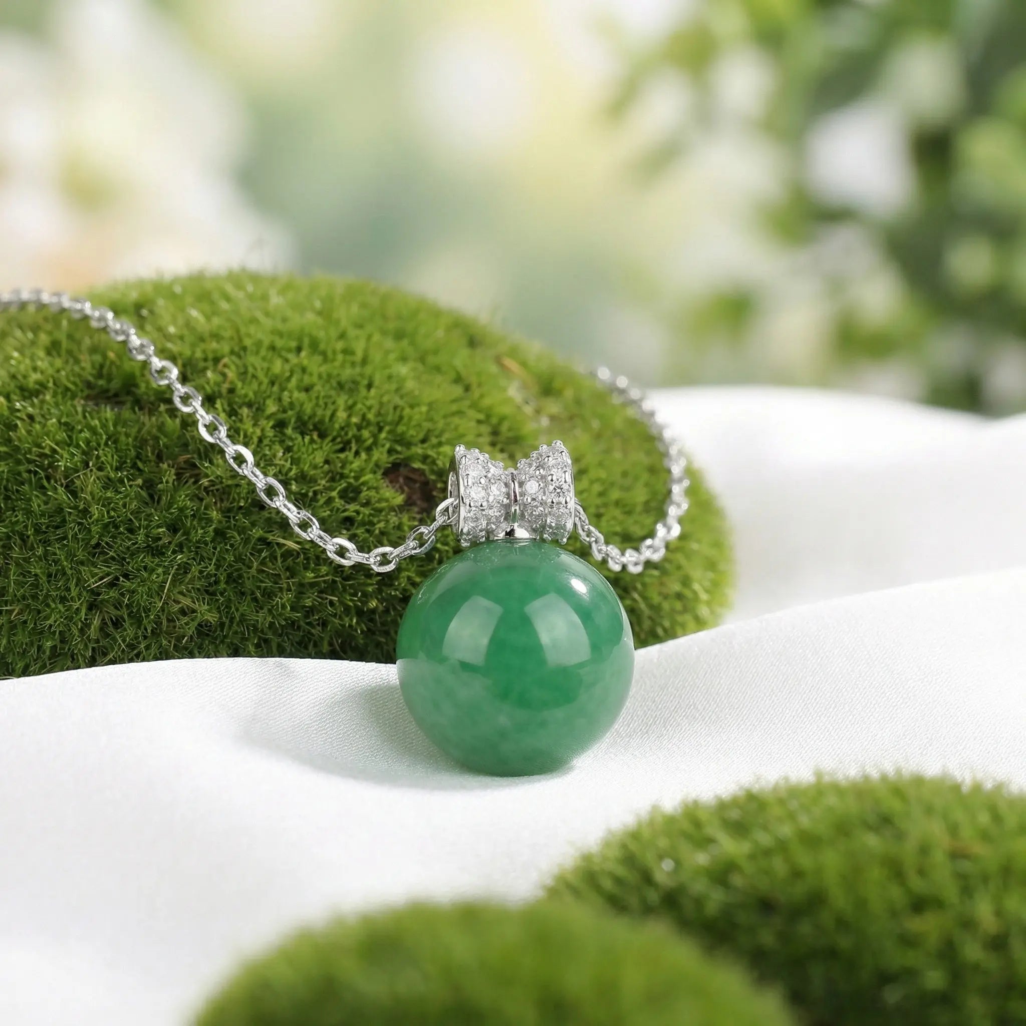 925 Sterling Silver Exquisite Round Green Jade Pendant Necklace with Sparkling Diamond-Encrusted Bail NP Collection