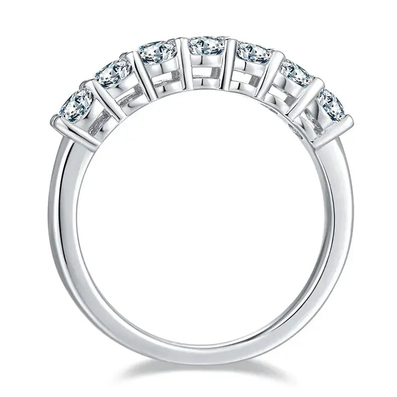 A Luxurious And Fashionable Light Luxury Jewelry Silver Ring Set With Top-quality Moissanite, S925 Silver Plated With Platinum NP Collection