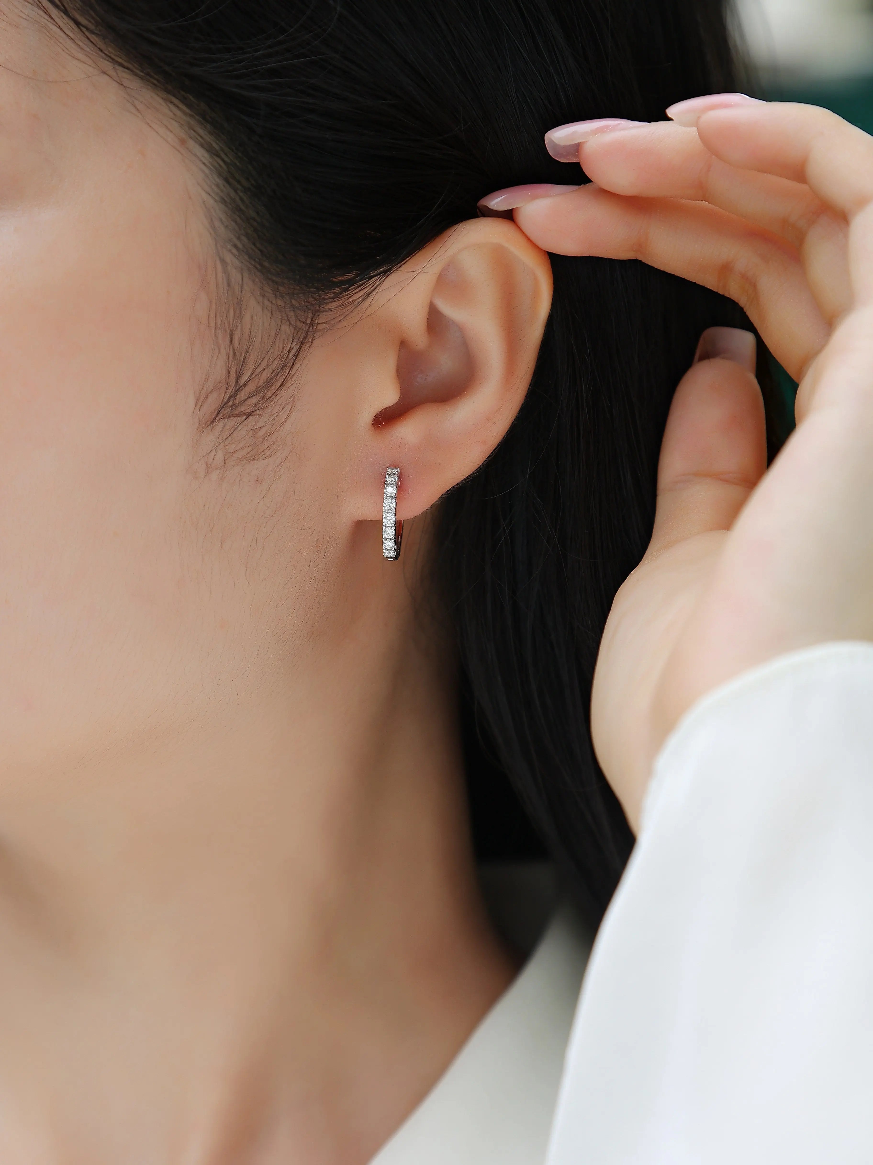 Moissanite Luxury & Fashionable Light Luxury Silver Stud Earrings – S925 Platinum Plated NP Collection