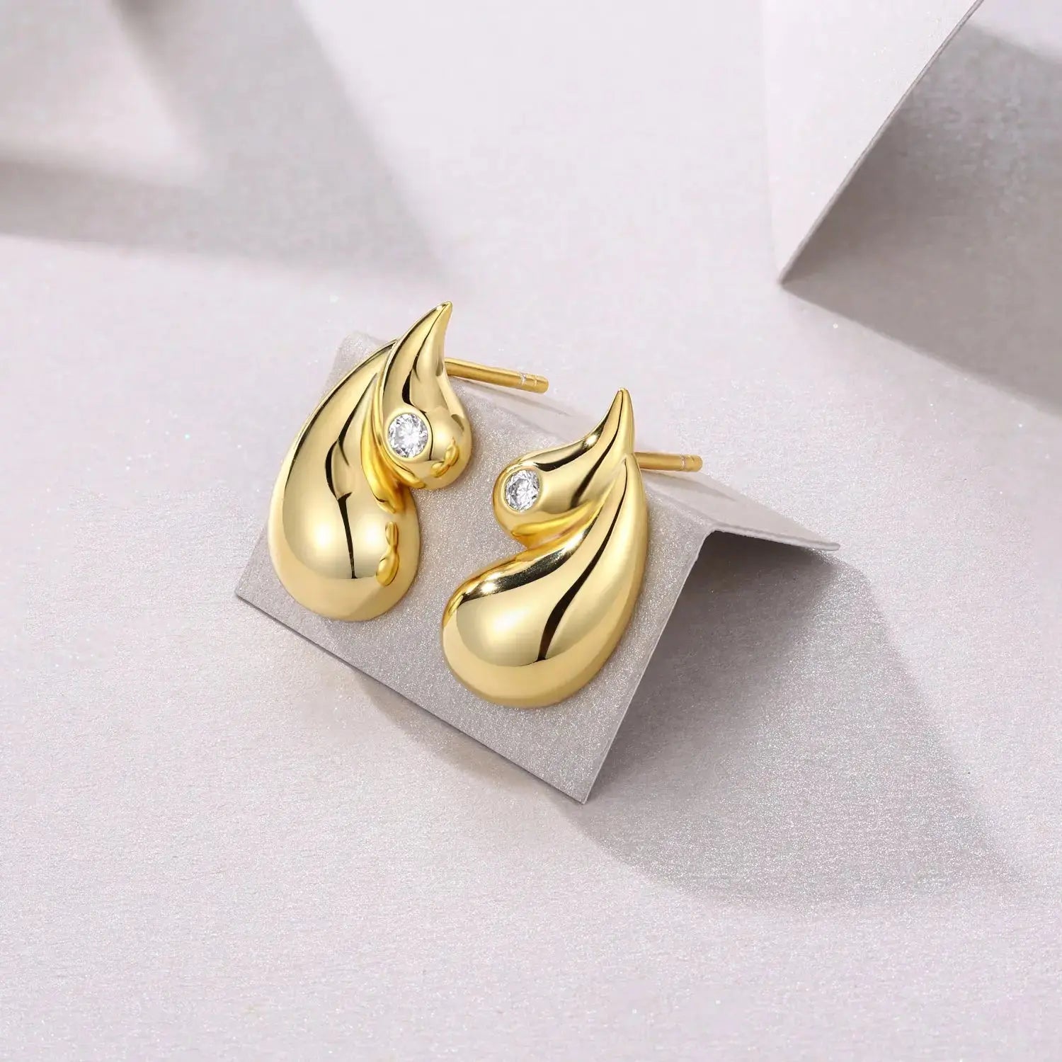 Morning Dew - Premium Moissanite Luxury Fashion Light Luxury Jewelry Silver Stud Earrings S925 Silver Electroplated Gold NP Collection