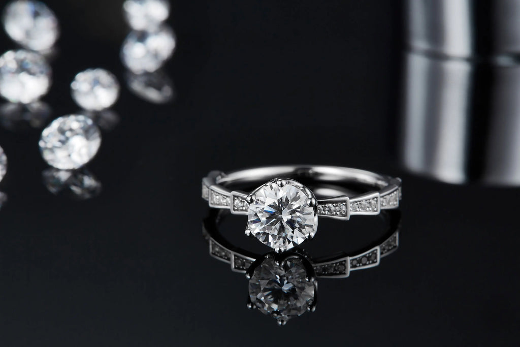 1-Carat Luxury & Fashionable Light Luxury Silver Ring – Top-Quality Moissanite, S925 Platinum Plated NP Collection