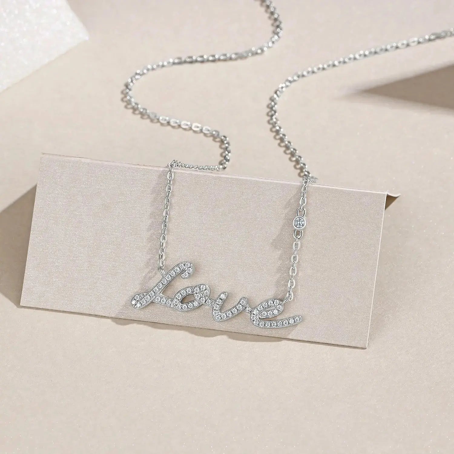 Moissanite, This Luxurious And Fashionable Light Luxury Trend Jewelry Necklace Pendant Is Made Of S925 Silver Electroplated With Platinum NP Collection
