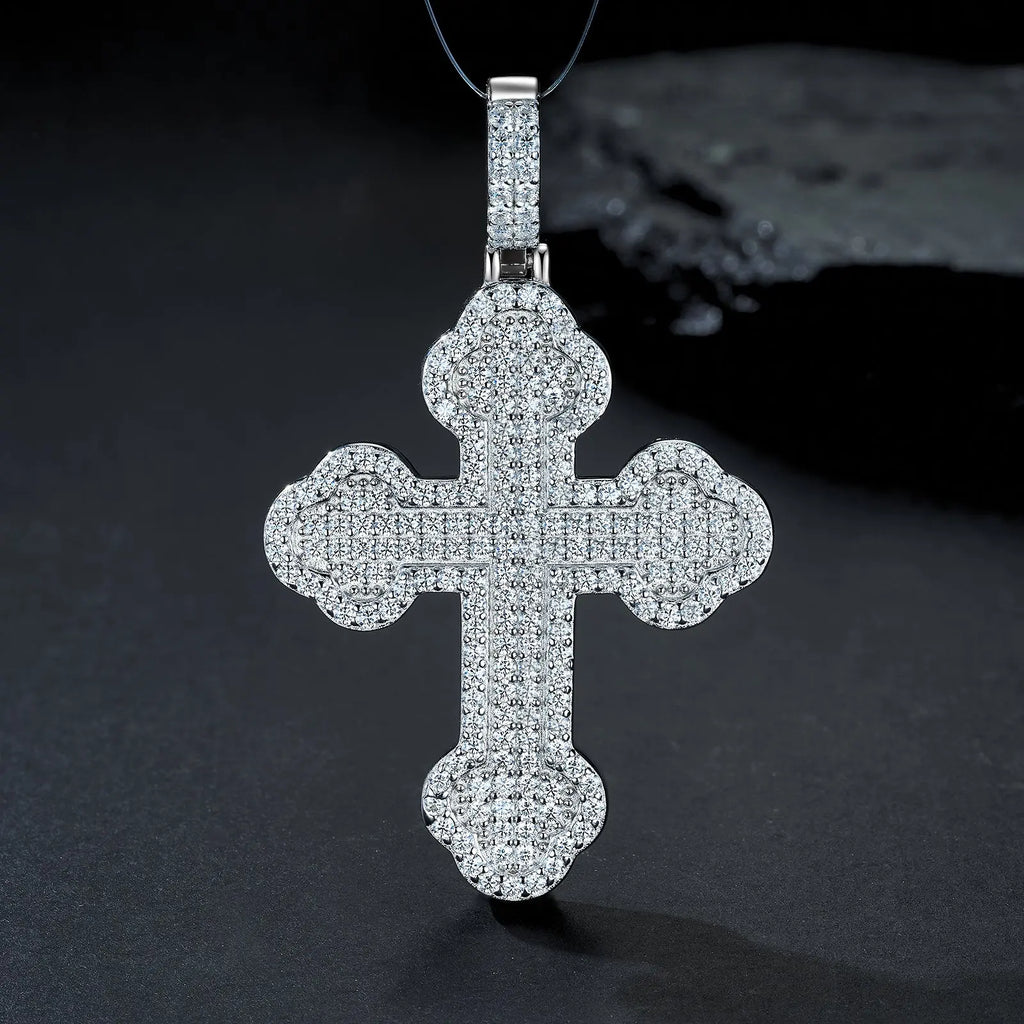 A Luxurious And Fashionable Minimalist Jewelry Pendant Necklace Set With Top-quality Moissanite, Made Of S925 Silver Electroplated With Platinum. - N&P Colletion