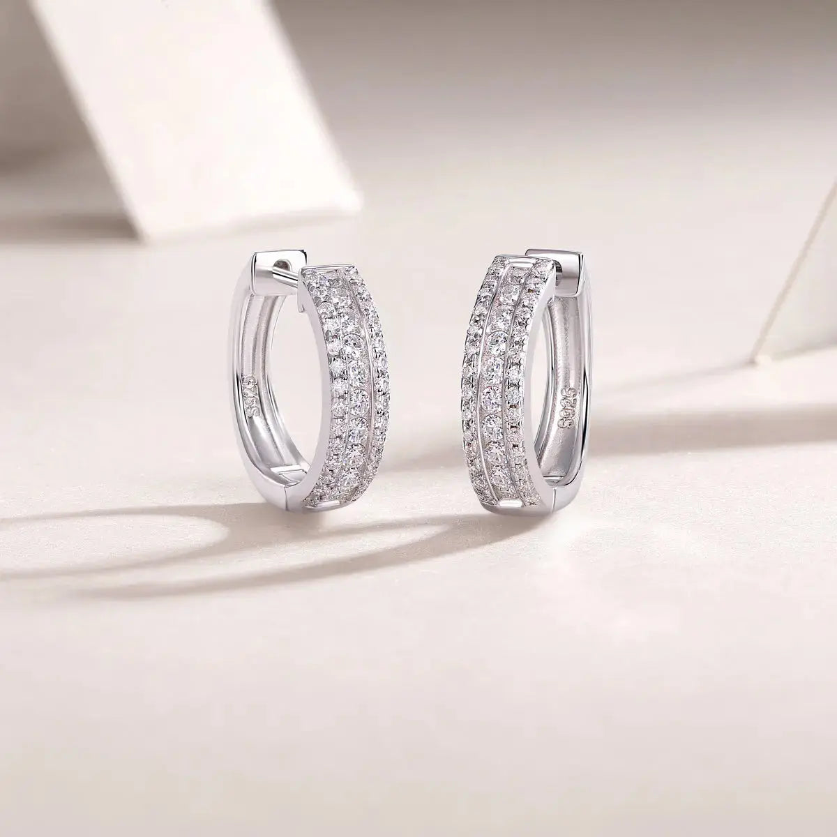 Brilliant Night - Premium Moissanite Luxury Fashion Light Luxury Jewelry Silver Stud Earrings S925 Silver Plated Platinum NP Collection