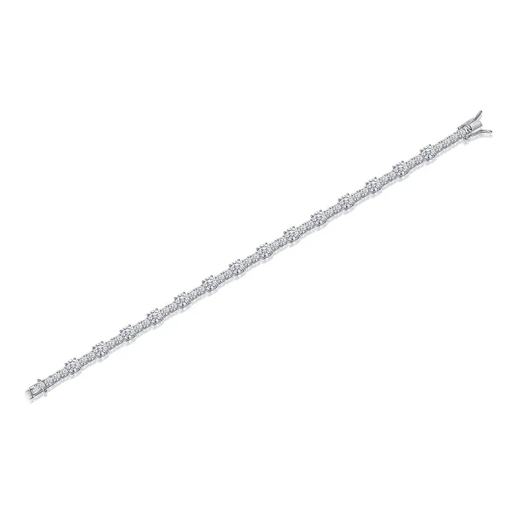 Set With Top-quality Moissanite, This Luxurious And Fashionable Light Luxury Trend Jewelry Silver Bracelet Is Made Of S925 Silver Electroplated With Platinum NP Collection
