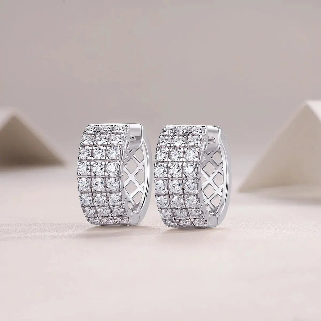 Moissanite Luxury And Fashionable Light Luxury Jewelry Silver Stud Earrings S925 Silver Plated Platinum NP Collection