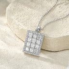 A Luxurious And Fashionable Minimalist Jewelry Pendant Necklace Featuring Top-quality Moissanite, Made Of S925 Silver Electroplated With Platinum. - N&P Colletion