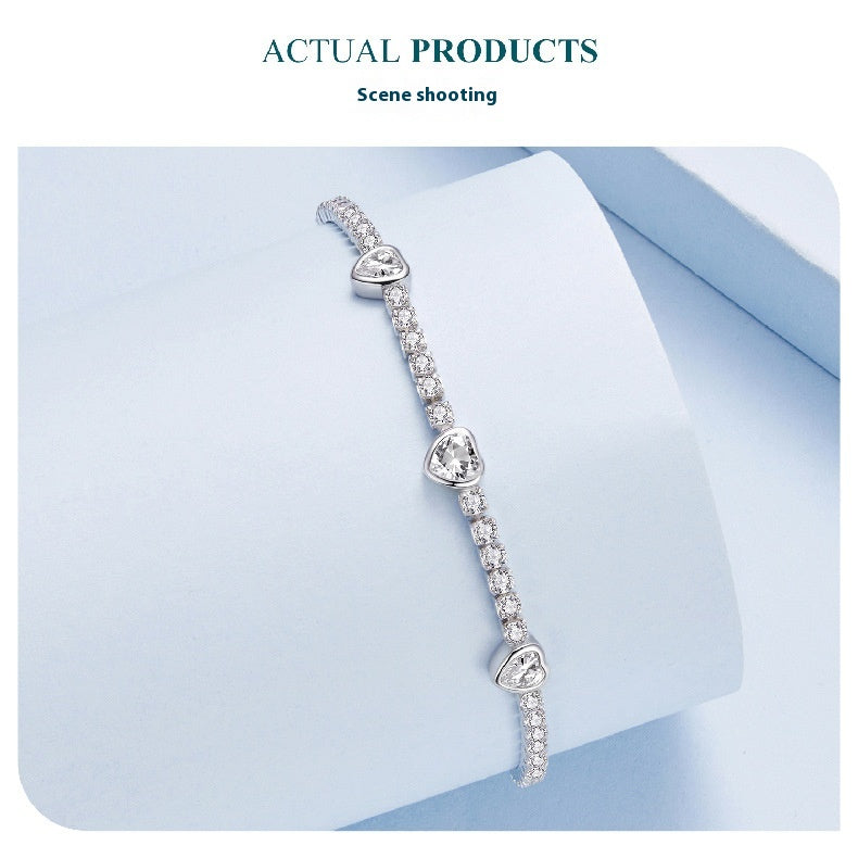 S925 Loving Heart In Sterling Silver Shining Zircon Bracelet