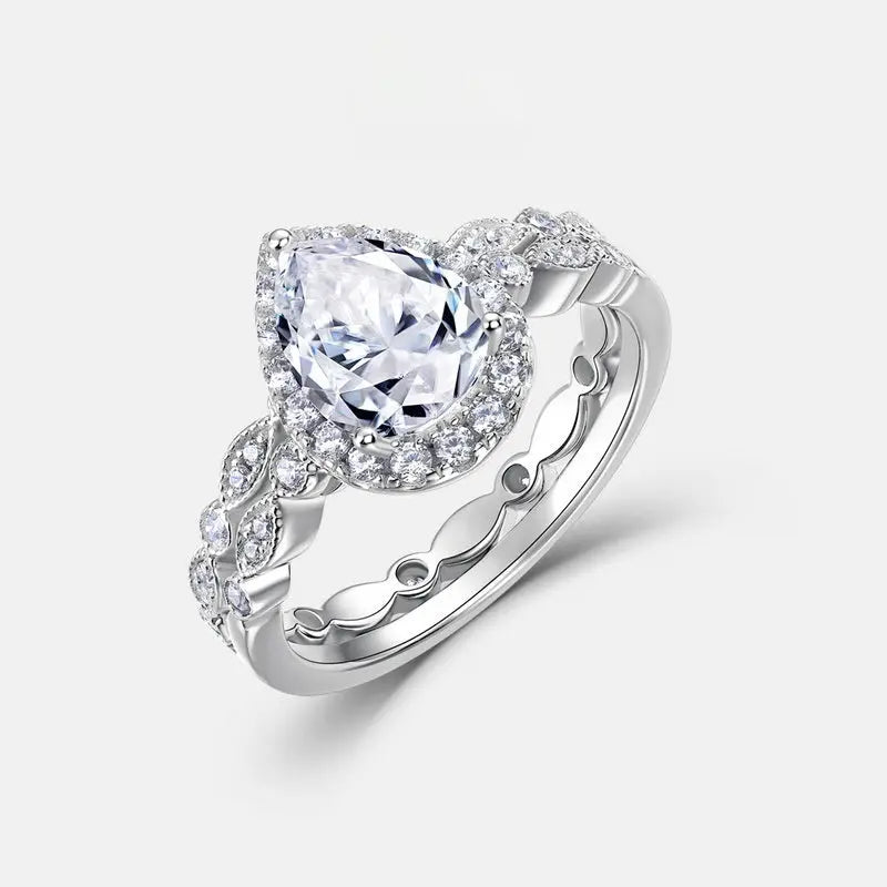 Luxury Waterdrop Moissanite Ring Fashionable And Versatile