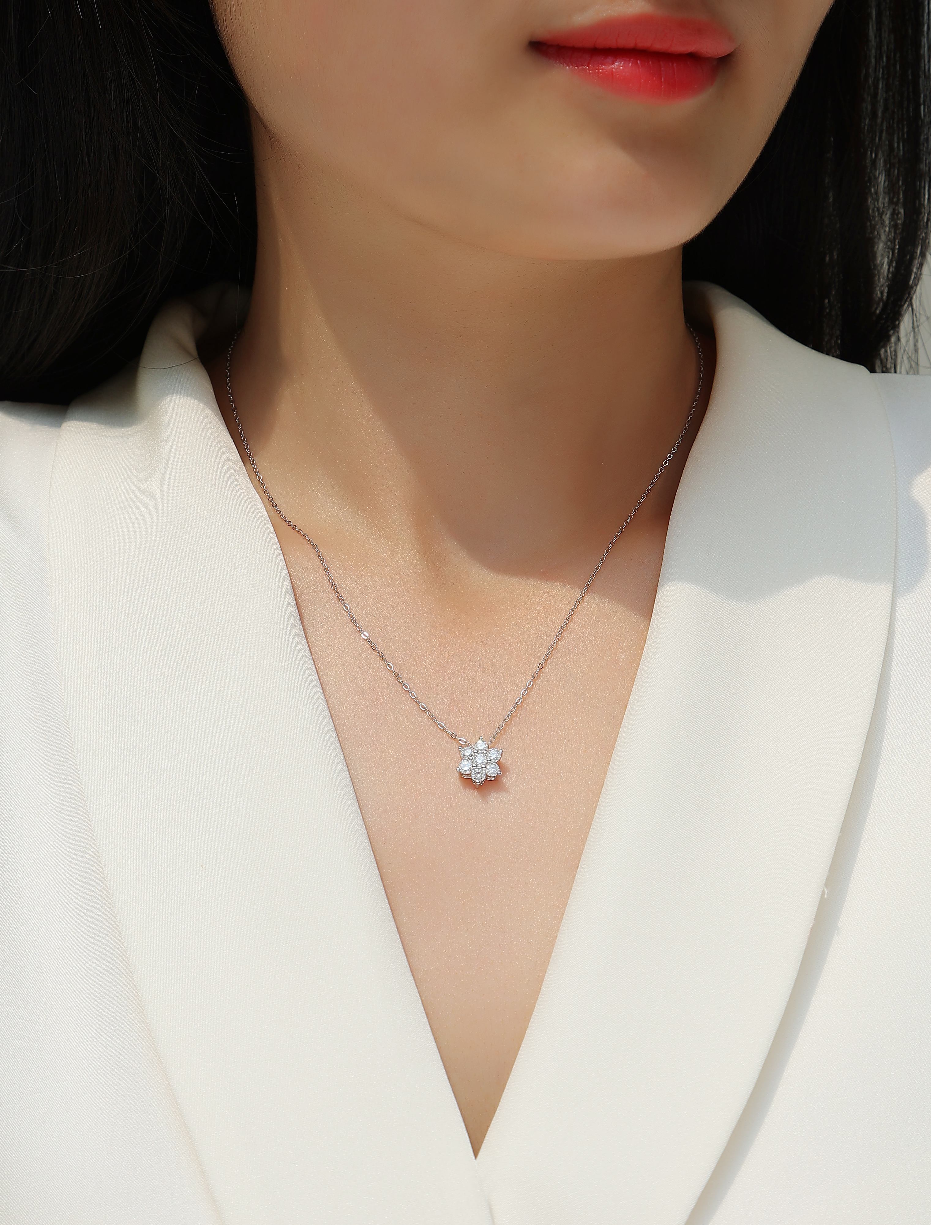 Snowflakes Fluttering - Moissanite S925 Sterling Silver And Platinum Plating