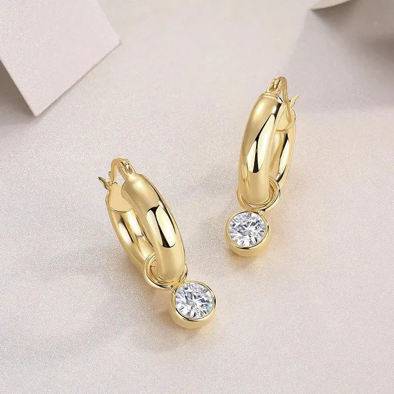 Round Shadow - Luxurious And Fashionable Light Luxury Jewelry Stud Earrings Set With Top-quality Moissanite, S925 Silver Plated With Gold NP Collection