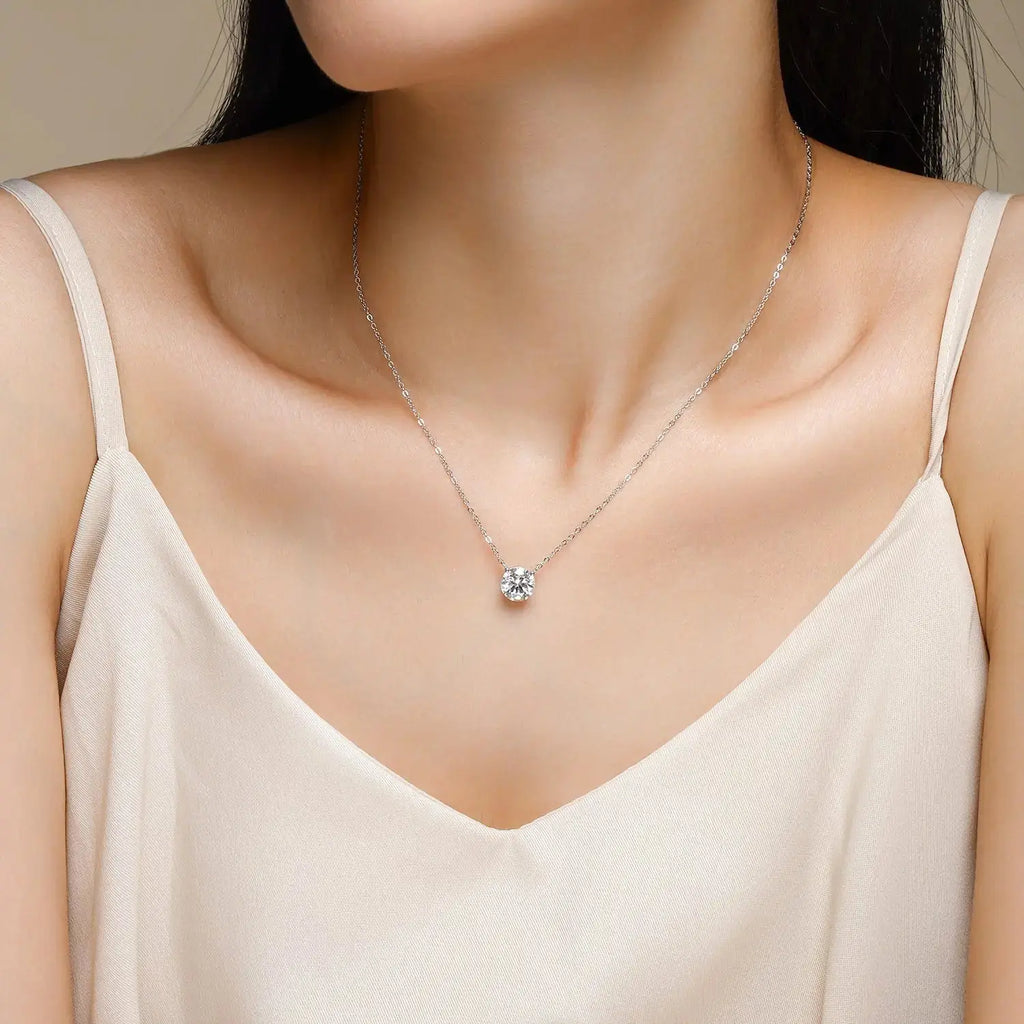 Time Chain - A Fashionable And Light Luxury Jewelry Pendant Necklace Set With Top-quality Moissanite, S925 Silver Plated Platinum NP Collection
