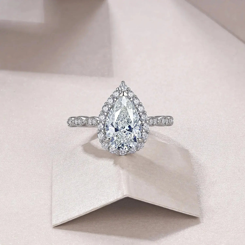 Pear-shaped Moissanite Set With Top-quality Moissanite Luxury And Fashionable Light Luxury Jewelry Silver Ring S925 Silver Electroplated With Platinum NP Collection