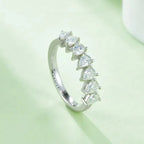 A Luxurious And Fashionable Light Luxury Jewelry Silver Ring Set With Top-quality Moissanite, S925 Silver Plated With Platinum NP Collection