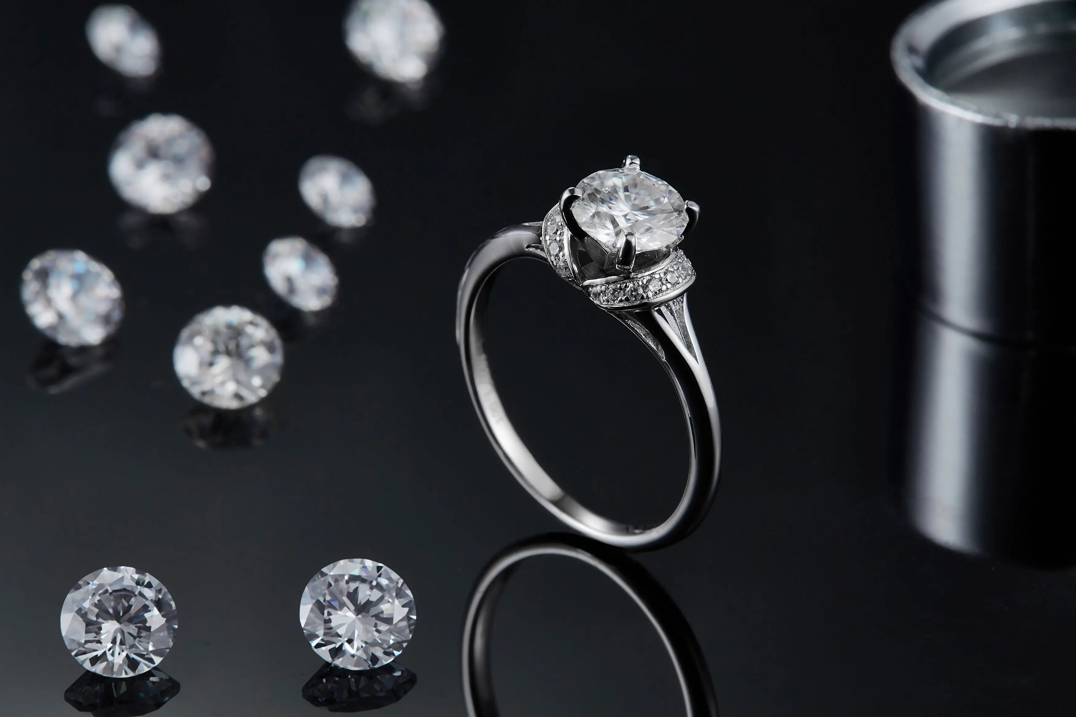 1-Carat Luxury & Fashionable Light Luxury Jewelry Silver Ring – Top-Quality Moissanite, S925 Platinum Plated NP Collection