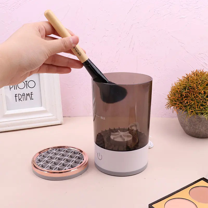 Makeup Brush Cleaner NP Colletion