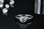 1-carat Luxury And Fashionable Light Luxury Jewelry Silver Ring Set With Top-quality Moissanite, S925 Silver Plated Platinum NP Collection