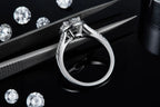 1.5-carat Luxury And Fashionable Light Luxury Jewelry Silver Ring Set With Top-quality Moissanite, S925 Silver-plated Platinum NP Collection