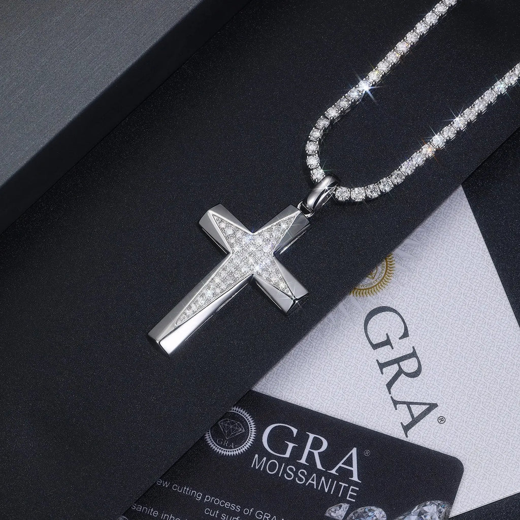 Moissanite, This Luxurious And Fashionable Light Luxury Trend Jewelry Necklace Pendant Is Made Of S925 Silver Electroplated With Platinum NP Collection