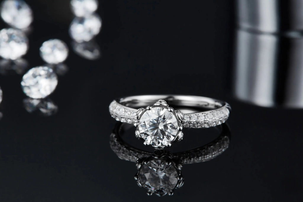 1-carat Luxury And Fashionable Light Luxury Jewelry Silver Ring Set With Top-quality Moissanite, S925 Silver Plated Platinum NP Collection
