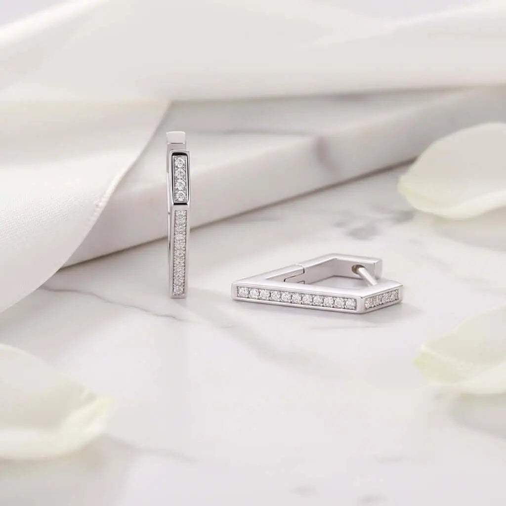 Mini Moissanite Stud Earrings – S925 Sterling Silver Platinum-Plated