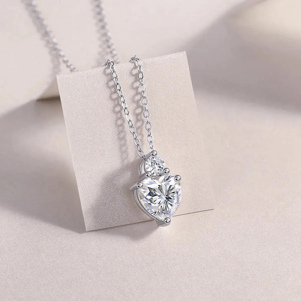 Ripple Phantom - A Fashionable And Light Luxury Jewelry Pendant Necklace Set With Top-quality Moissanite, S925 Silver Plated Platinum NP Collection