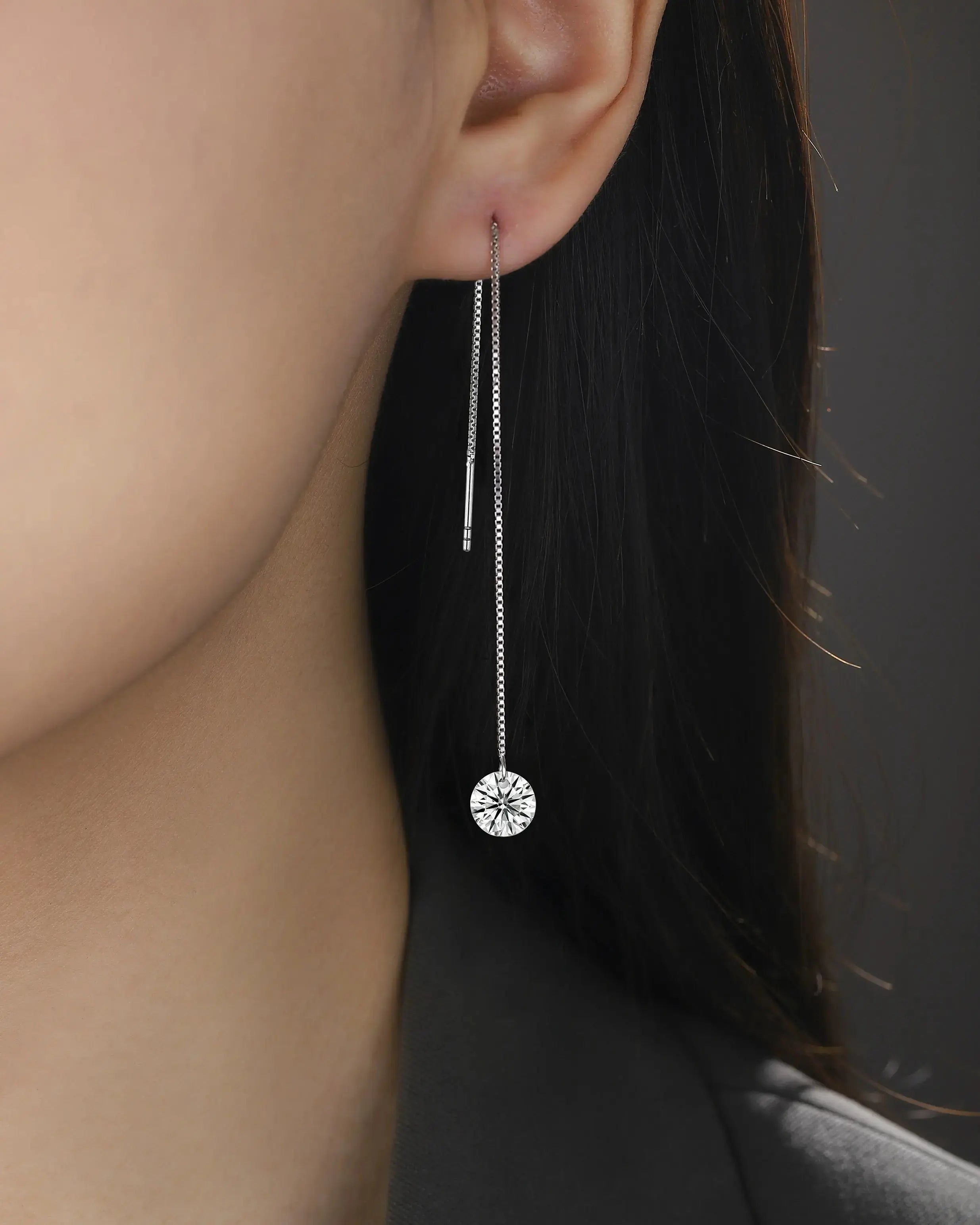 Top-quality Moissanite Luxury And Fashionable Light Luxury Jewelry Silver Stud Earrings S925 Silver Plated Platinum NP Collection