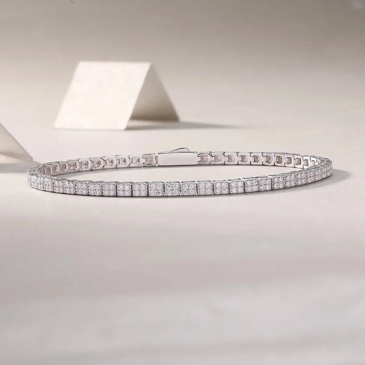 Piano Poet - A Fashionable And Light Luxury Jewelry Silver Bracelet Set With Top-quality Moissanite, S925 Silver-plated Platinum NP Collection