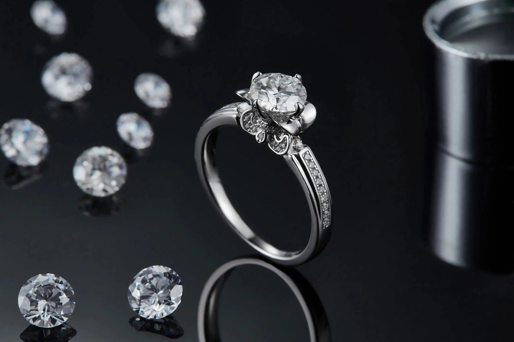 1-carat Luxury And Fashionable Light Luxury Jewelry Silver Ring Set With Top-quality Moissanite, S925 Silver Plated Platinum NP Collection
